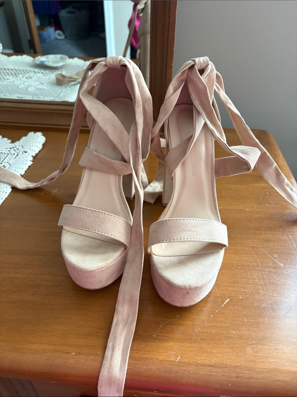 DIVA Lounge Suede Tie-Up Platform Heels